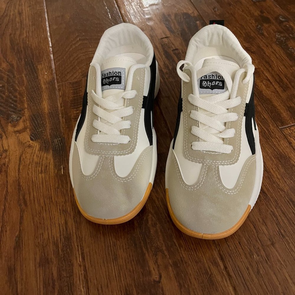 Women's Fashion Sneakers